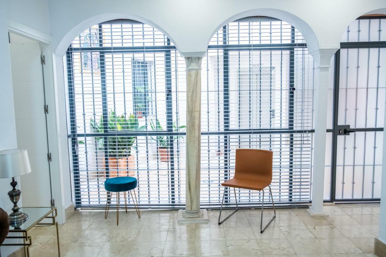 La Juderia Del Buen Viaje Apartman Sevilla Kültér fotó
